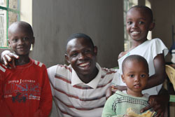 'Geoff the Chef' (the volunteer cook) and some of the kids